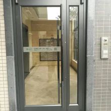  臨朐縣海磊門窗廠 主營 伸縮門 樓宇門 非標(biāo)門